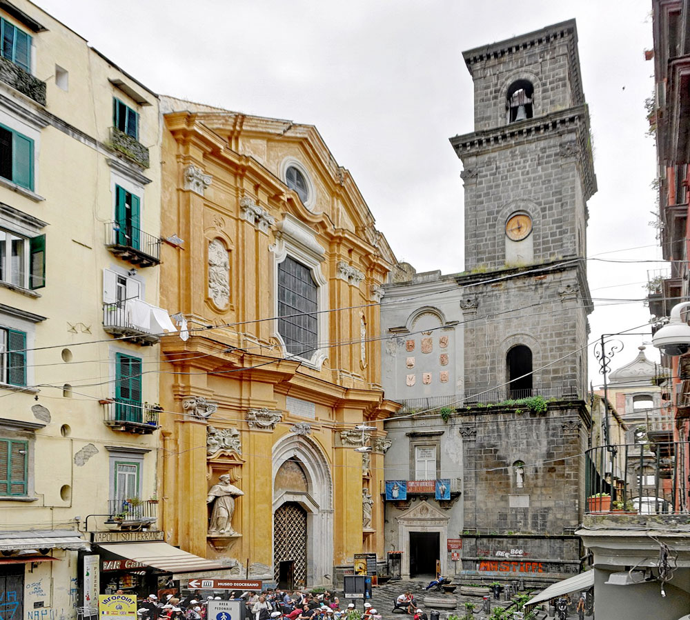 Visit Basilica San Lorenzo maggiore – Naples